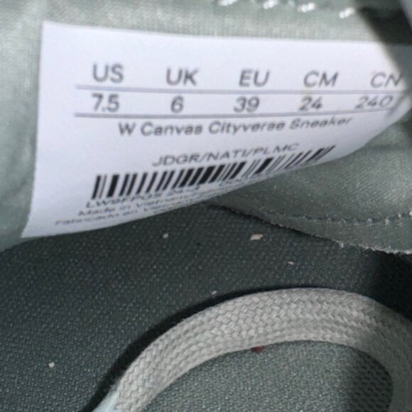 Canvas Sneakers - Picture 9 of 9